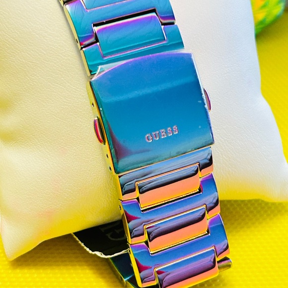 Guess Iridescent unisex  Watch - Picture 8 of 11